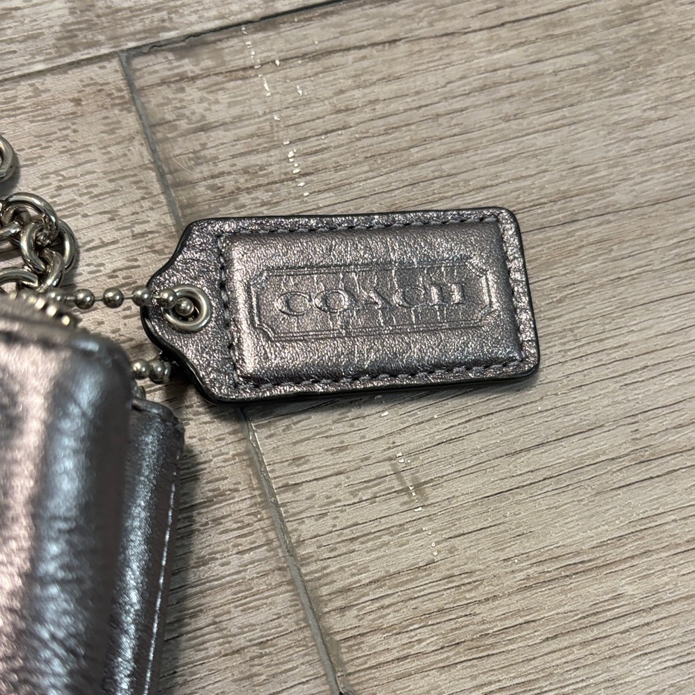 Coach Metallic Silver Side body Bag - Picture 3 of 9